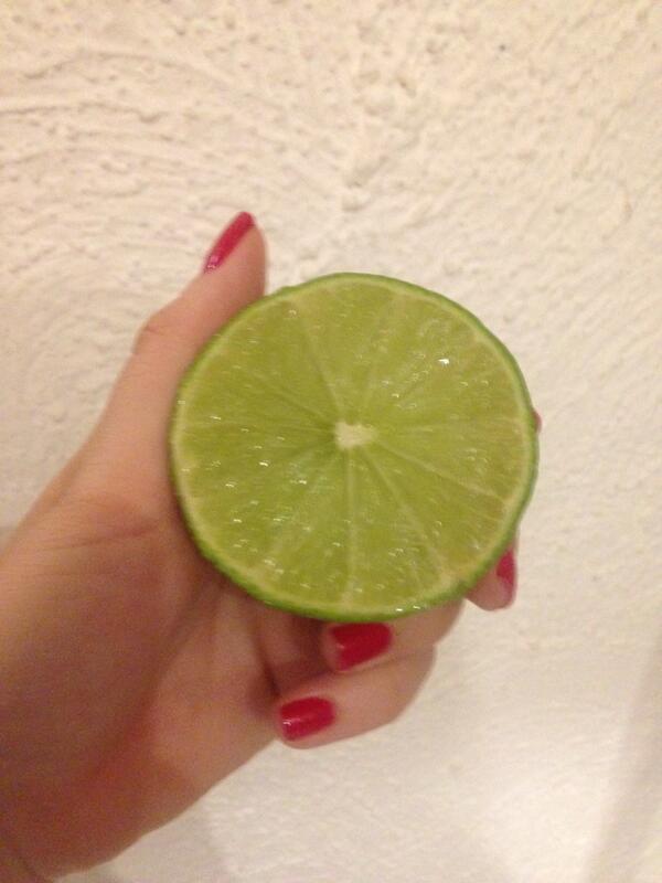 lucilafcv's tweet photo. Perdon por ser rica http://t.co/zX3bnDnhRG