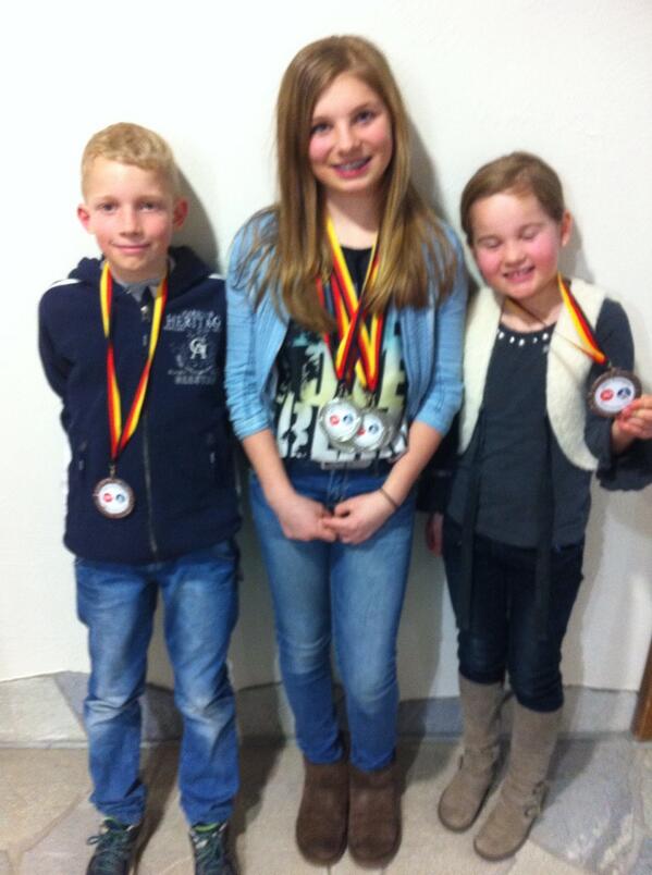 LinnCappel's tweet photo. Gisteren leuk gehad in Neuss #nachwuchscup met een mooie 2e plaats. Rinze en Madelief 3e http://t.co/EZz0frbMRQ