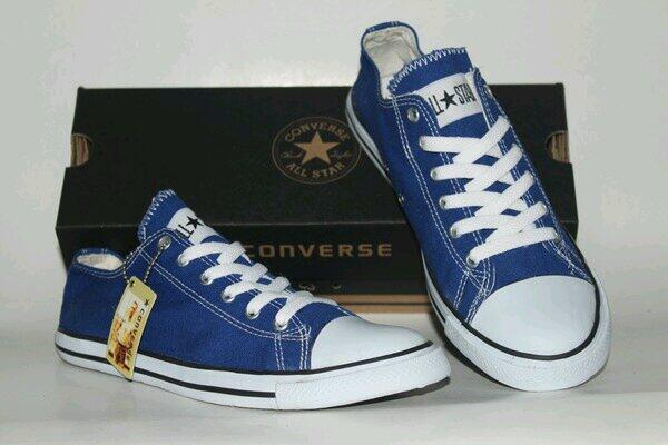 GluklichShoes's tweet photo. CONV LOW BIRU size: 36-43 170rb http://t.co/yK3AP4WBPQ