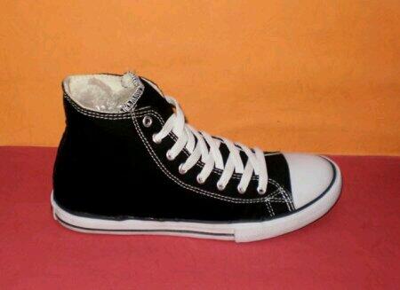 GluklichShoes's tweet photo. CONV SLIM HIGH HITAM 37-43 170rb http://t.co/m9HjXd33M6