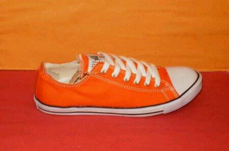 GluklichShoes's tweet photo. CONV SLIM LOW ORANGE 37-43 170rb http://t.co/g86ob4qvXS