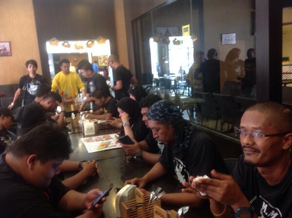 Embedded image permalink