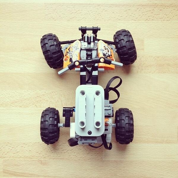 Insta_Lego's tweet image. ift.tt/1iqV5RB - Early prototype #lego #powerfunctions by maratz