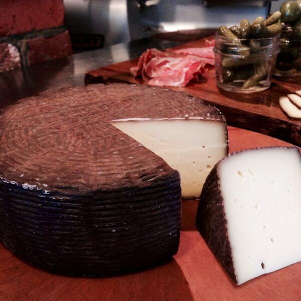 verocle's tweet photo. another great local- mayfield creamery's thirsty dog washed french style siberian night #localcreamery #artisangoods http://t.co/AgKLLFMrfo