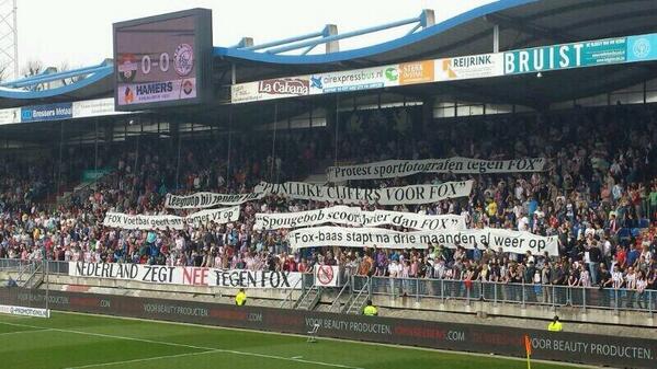 VoetbalUltras's tweet photo. #FUCKFOX http://t.co/1L6Rhogu49