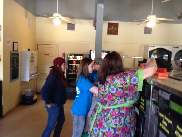 JustinTSC's tweet image. #dogoodla