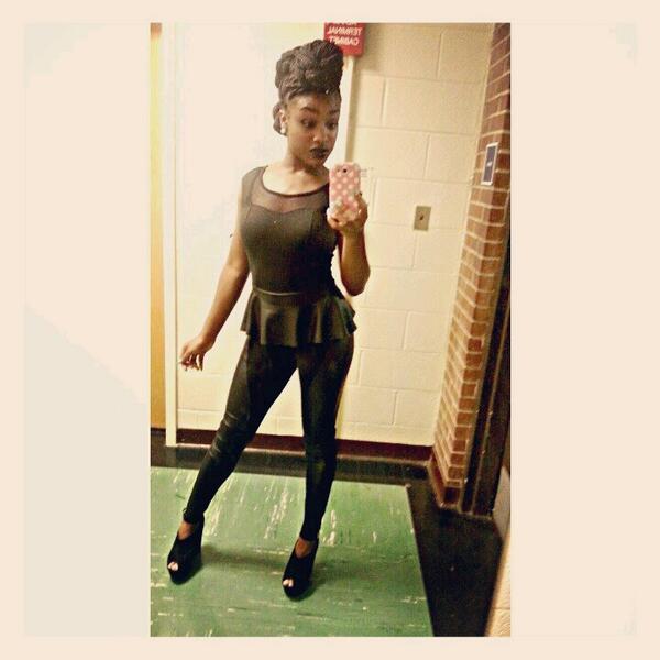 starrgrlMo's tweet image. #Probateafterparty 💋💎