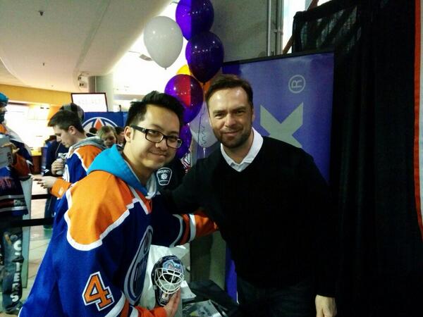 KevinDer's tweet image. Meeting one of my favorite #Oilers of all time. #Cujo #TheSave