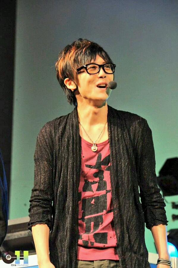 梶裕貴メガネbot Kajiyuki Megane Twitter