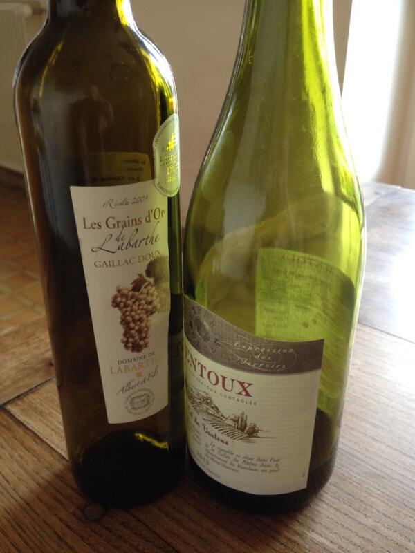 forgottenfrance's tweet photo. Lovely lunch. special thanks  to #domainedelabarthe #Albertetfils for an exceptional Les Grains d'Or de Labarthe http://t.co/rcxd5yrsGB
