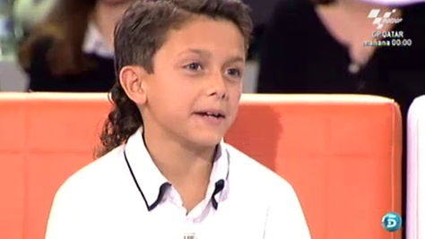 telecincoes's tweet photo. ¡Raúl, 'el Balilla', no deja de sorprendernos! ¡De mayor quiere ser como José Mercé! http://t.co/8xNG9ADsF8 http://t.co/bSale4nRLr