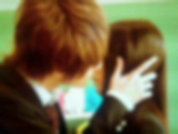 yuta_fake3's tweet photo. 　「携帯ばっか弄ってないでさ、
　　　　　　　　　　　俺弄ってよ」

　ｷｽしよっか　？　⇔　俺以外の奴見るな
　
　　　　玉森裕太Nr　
　　　　　　　　嫉妬/束縛/ﾂﾝﾃﾞﾚ

#RTしたnrさんbotさんフォローする http://t.co/qMRjPH5NR3