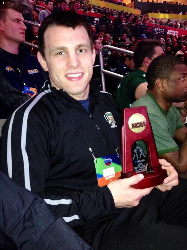 Hanse184's tweet photo. Shout out to now 2X All-American @TrizzTrain. Amazing career and a class act! #attitudeandeffort #3rdtweet http://t.co/ochZXlBdyZ