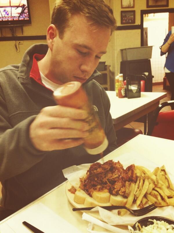 MrsClaireStokes's tweet image. We've had our last plates of bbq and we're headed back to Wisco @stokes514 #BCtoKC #springbreaksover