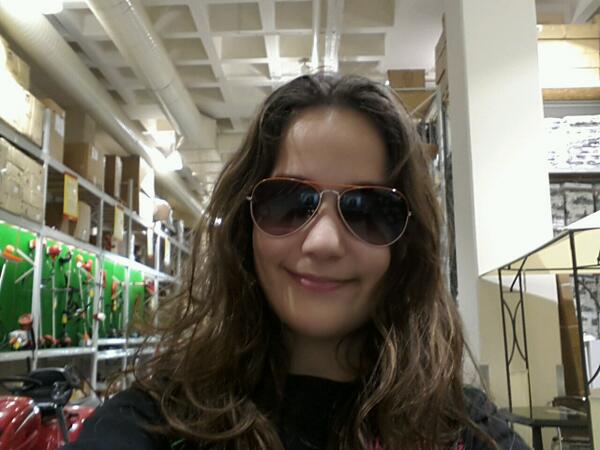 KurhanC's tweet photo. Kızımın selfiesi. http://t.co/CeWER0hgli