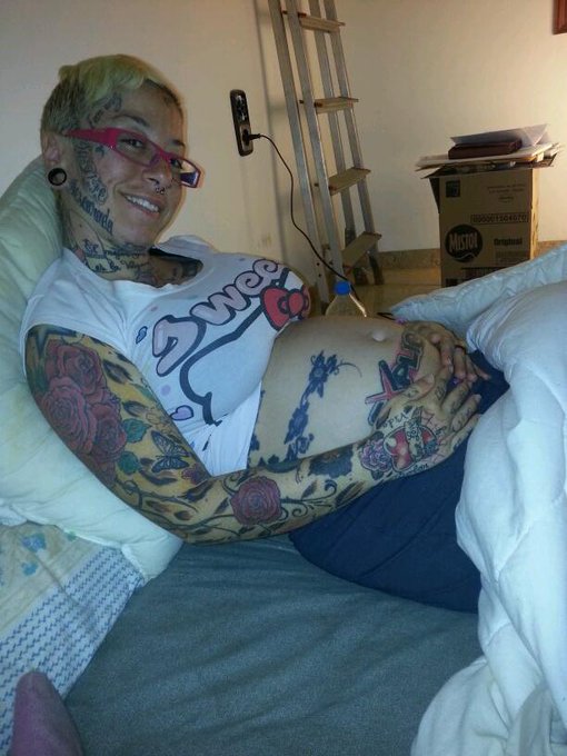 Aiiix mi barriguita :) http://t.co/lhMNlduazZ