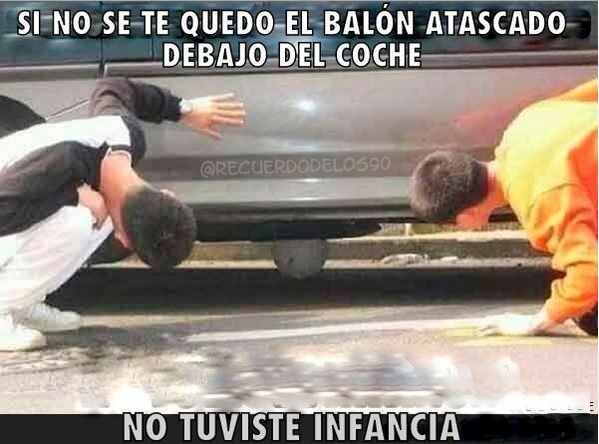 RecuerdoDeLos90's tweet photo. ESTO TE HA PASADO JUGANDO AL FÚTBOL DE PEQUEÑO. http://t.co/q3JMOiRvgX