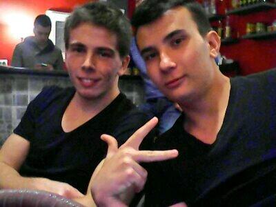 Cesar_Fabregat's tweet photo. Preparados para el clasico con @rubialescs @Ivan___Gonzalez @martitacs24 @Criss_Roldan http://t.co/X1E9GNRMvA