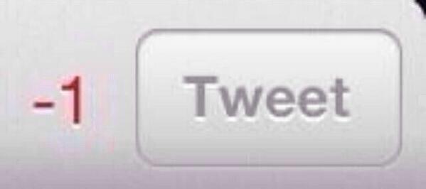 StumblerTop's tweet photo. when this happens, I have to choose which grammatical sin I'll have to make in order to send a tweet http://t.co/jwc3J4ajY2