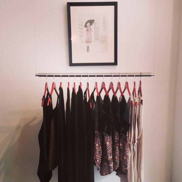evolve_chicago's tweet photo. Stopped by @MaashBoutique to visit with sweet Sheyla and pull for @ALARMmag shoot. http://t.co/ZtNc3qRkv9