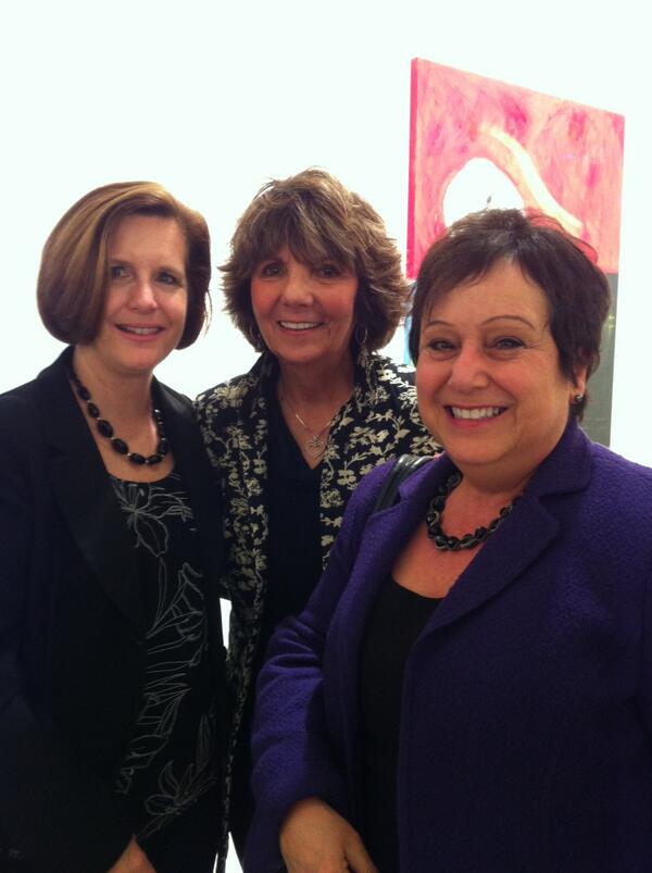 Devine4Council's tweet photo. Robin Goldsworthy, Publisher &amp; Editor in Chief &amp; Lisa Yeghiayan, Contributor advertising @cvweekly #BrandLibraryGala http://t.co/oWS7hP7IKb