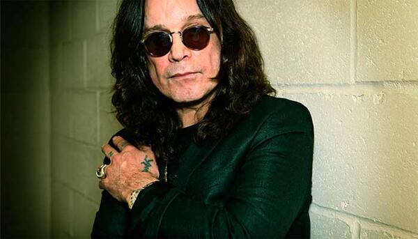 ClickAndRock1's tweet photo. #OzzyOsbourne PLANEA NUEVO DISCO EN SOLITARIO http://t.co/w8F9mQrVnb http://t.co/0DgMyXqt3x