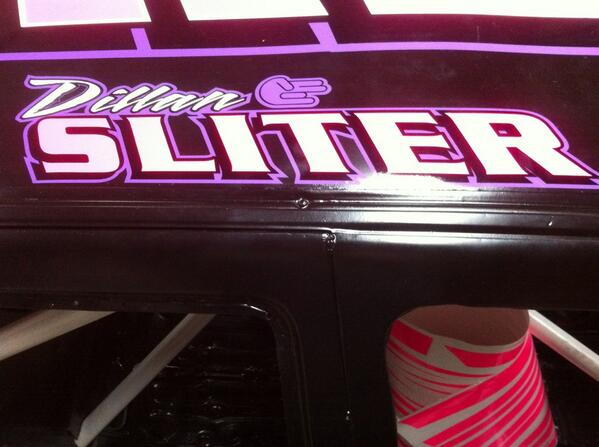 dillan7s's tweet photo. Sneek peek #savetheboobies http://t.co/37dsdcZdUp
