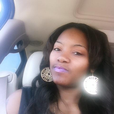 @43southwair bringing out the lovely ladies to perform #43SouthEnt in da building!!!  #LissaLovely #WhadammWednesday