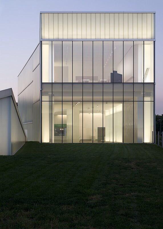 erol9's tweet photo. Steven Holl. http://t.co/trUmiTFkKW