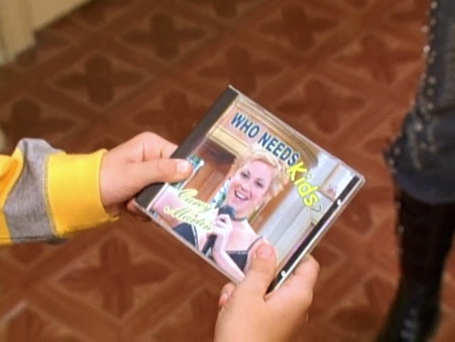ChildhoodShows's tweet photo. My favorite album http://t.co/OZ5liI8FYs