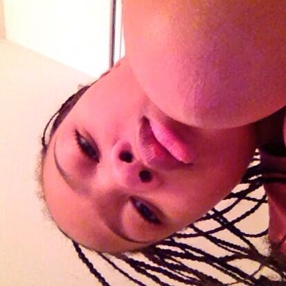 TrayaA's tweet photo. Hey guys follow me on twitter http://t.co/qIv53M2YCU