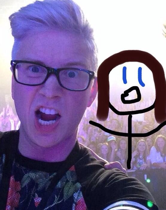 oopstroyler's tweet photo. @tyleroakley tb to when we met!!1!1!!1 http://t.co/GYglwQ0JLE
