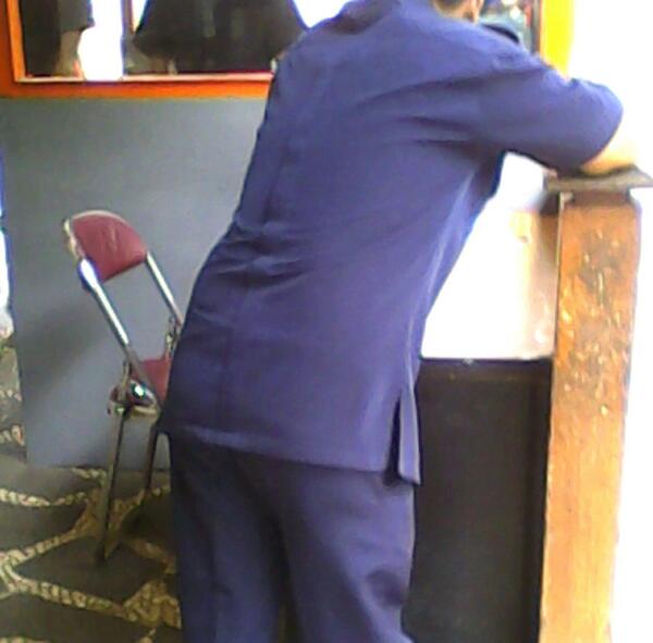securitysexeh's tweet photo. Fotoku dari belakang.... http://t.co/xBgdRlZuum