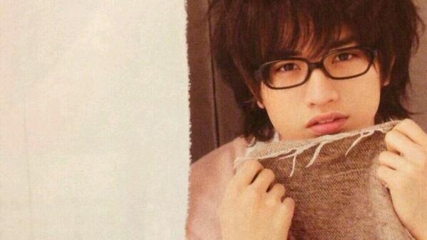 n_knt__nr's tweet photo. 今生まれた。

#RTくれたnrさんbotさんフォローする
#nrさんbotさんの友達増やしたい
#メンバーに逢わせて

“俺の隣は誰の物‥?” http://t.co/JrjRQGyWox