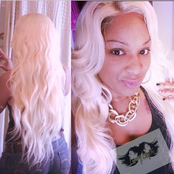 luxury_lengths's tweet photo. Blondes definitely have more fun http://t.co/3Dw6UVuGty