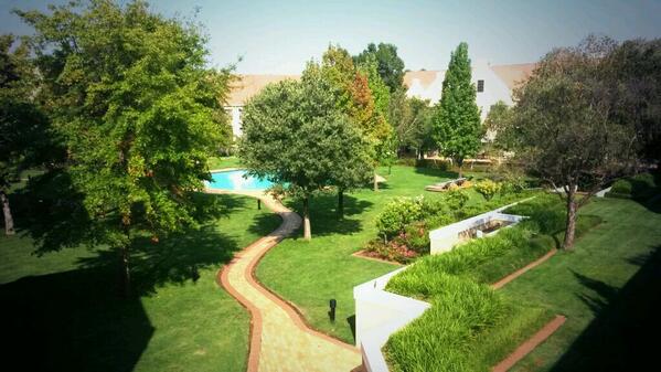 Bloemfontein saam die <a href="/TheMediesRebels/">Medies Rugby</a> boys! #bederf #semis #leggo