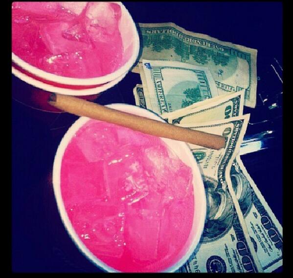 flexcashedout tweet picture