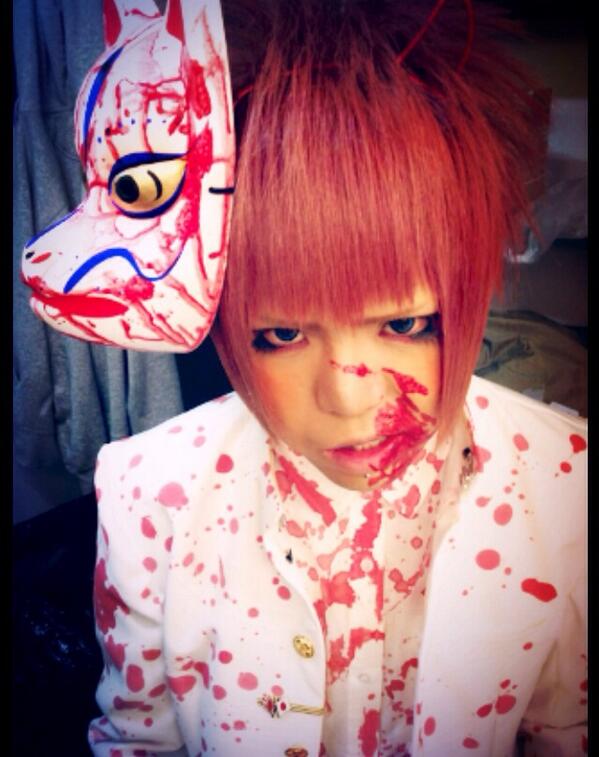マモの左に寄せる口大好きって人rt マモの左に寄せる口大好きって人rt