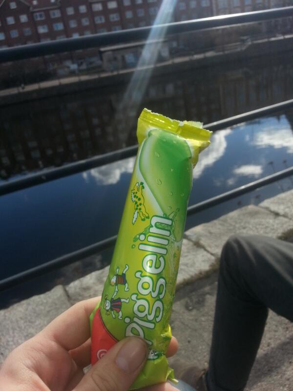 Avnjuter en iskall i solen @JackeK93