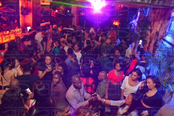 VacNation's tweet image. #MembersOnlyFridays Each &amp;amp; Every Friday Night Inside Of @RosewoodNYC #MoNYC #Rosewood #RosewoodNYC #Vwork