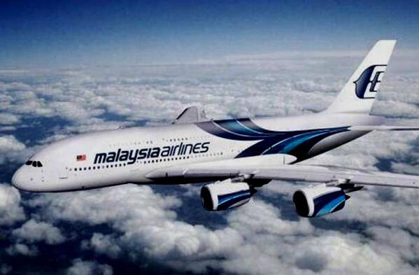 Laiguanatv's tweet photo. Entérese de lo que sucedió realmente con el avión de Malaysia Airlines que no encontraban http://t.co/yav3Ag2NaW http://t.co/wsZUF4vZvt |·