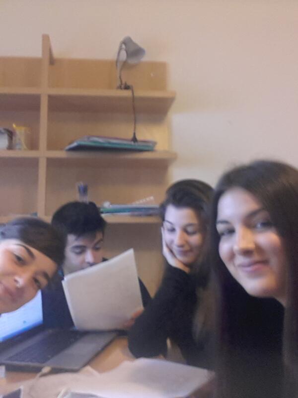Majozico's tweet photo. Lo nunca visto. Pasen y vean @soniafl10 @Maria_HR9 @alvarit0o13 http://t.co/NbRHd8dOHQ