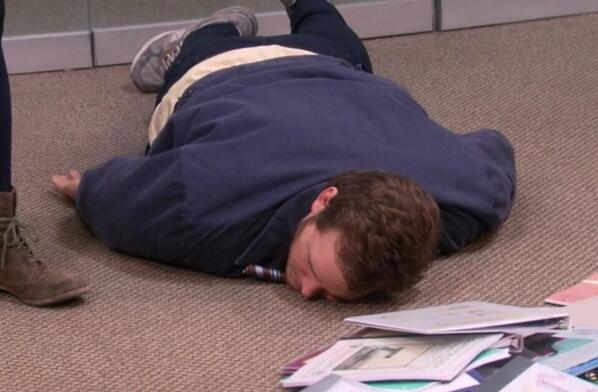 CollegeGirIProb's tweet photo. it's that point in the school year when http://t.co/zBfCDbTlMD