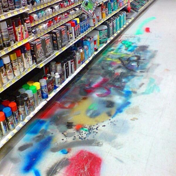 j_hnnyb_'s tweet image. #colortesting - illstudio