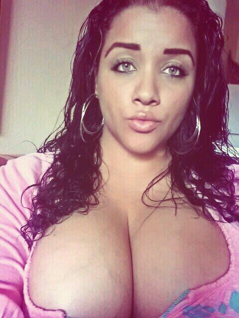 RT Focus On My Eyes!!!! Just kidding.....Email me at vivaciousdefotos@gmail.com FOR WEB CAM SHOWS TONIGHT<a href="/tag/latina"class="tags"><span>#latina</span></a><a href="/tag/horny"class="tags"><span>#horny</span></a><a href="/tag/boobs"class="tags"><span>#boobs</span></a><a href="/tag/keepingitreal"class="tags"><span>#keepingitreal</span></a>