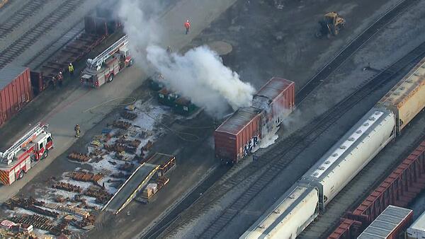 EXTENDED: Smoke rises from flaming CN Rail boxcar  ow.ly/uVg7T