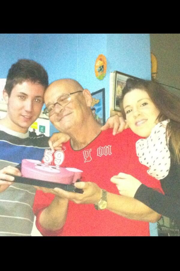 emb091's tweet photo. Se nos ace viejitooo José😄 http://t.co/PxwjUcQLqD