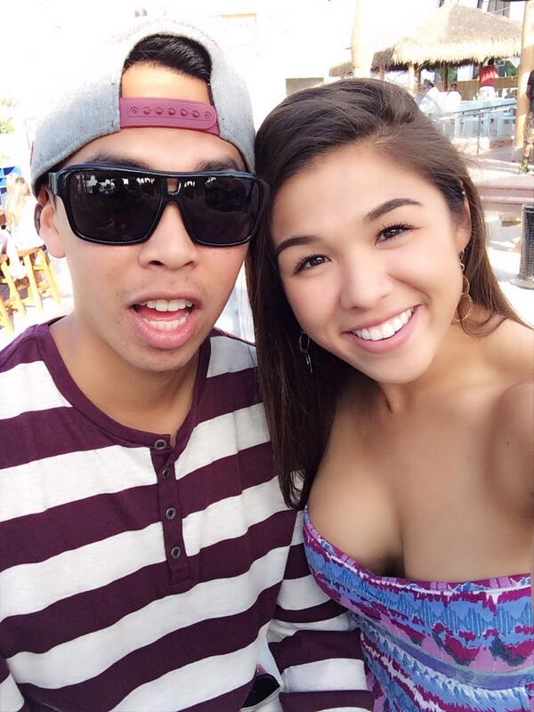 candiceelliot's tweet photo. @WaveHouseSD #sundayfunday #amogos #asian Always a fun time in SD. Weather cleared up and the people came to party. http://t.co/ndIOQhjEaW