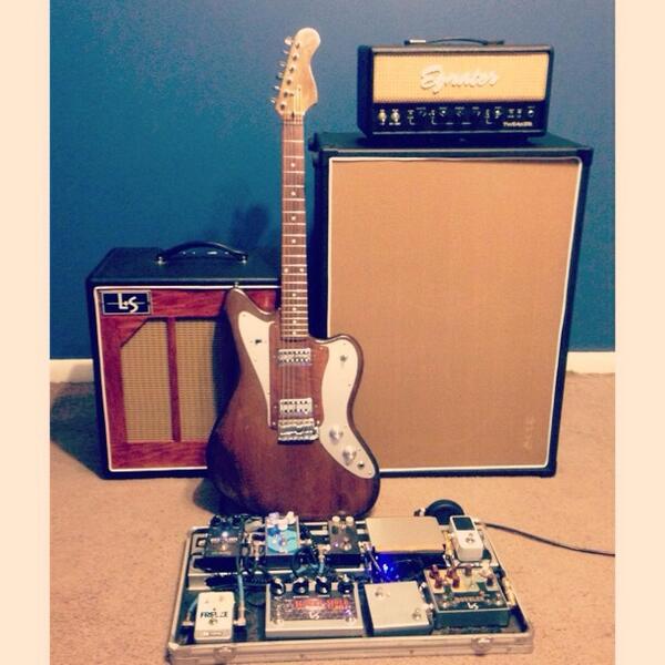 Lseffects's tweet photo. My current 'go-to' rig. http://t.co/D6iTSTTVXh