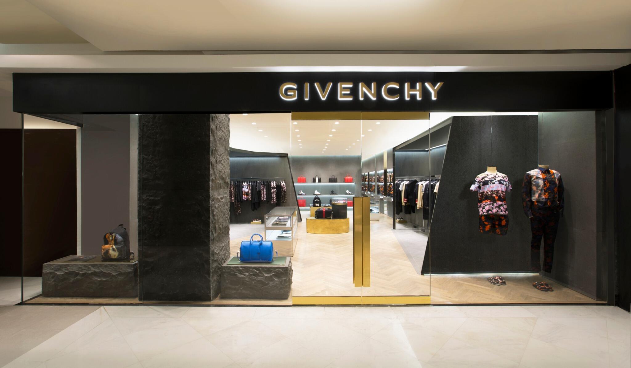 Givenchy factory online